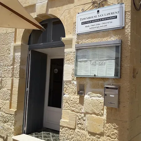 فندق مبيت وإفطار Townhouse Boutique And Restaurant