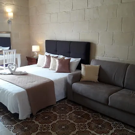 Townhouse Boutique And Restaurant Bed & Breakfast San Lawrenz