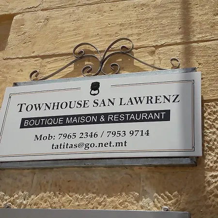 Townhouse Boutique And Restaurant