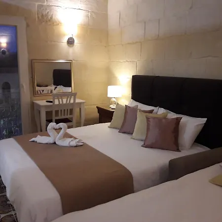 Townhouse Boutique And Restaurant Bed & Breakfast San Lawrenz