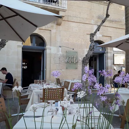 Bed & Breakfast Townhouse Boutique And Restaurant *