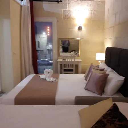 Townhouse Boutique And Restaurant ベッド・アンド・ブレックファスト