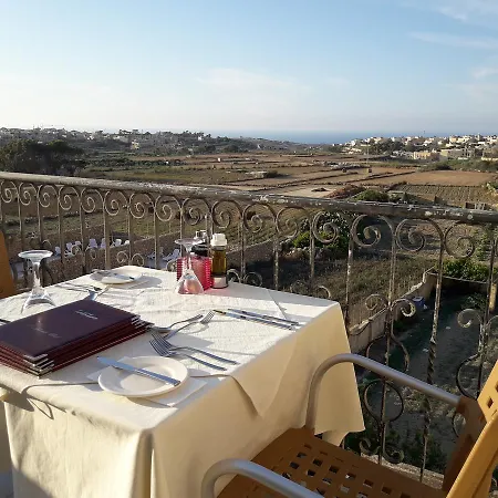 Townhouse Boutique And Restaurant * San Lawrenz
