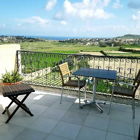 Townhouse Boutique And Restaurant San Lawrenz